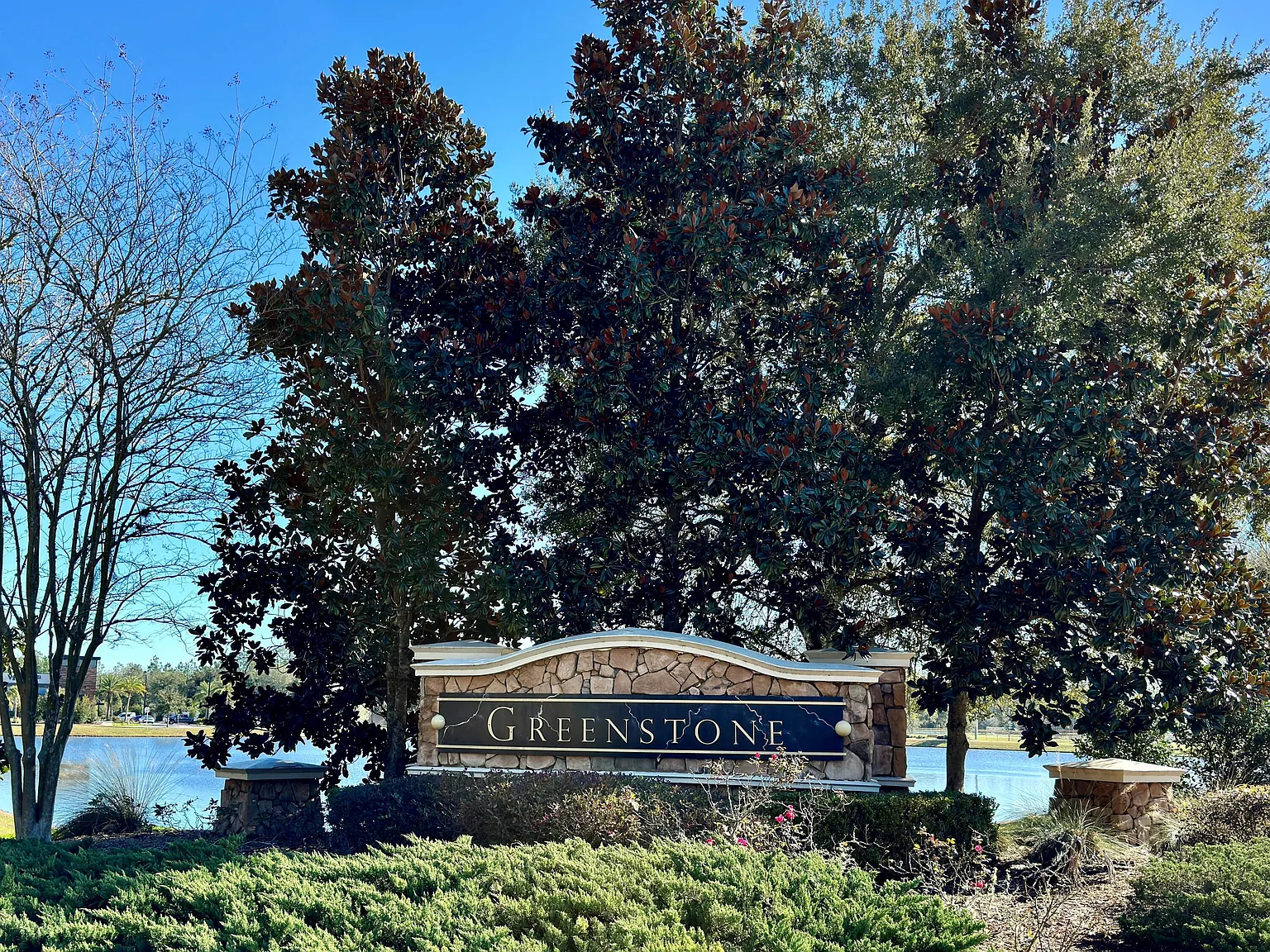 2 bed, 2.0 bath, 1230 sqft, $1,700 — Photo 2