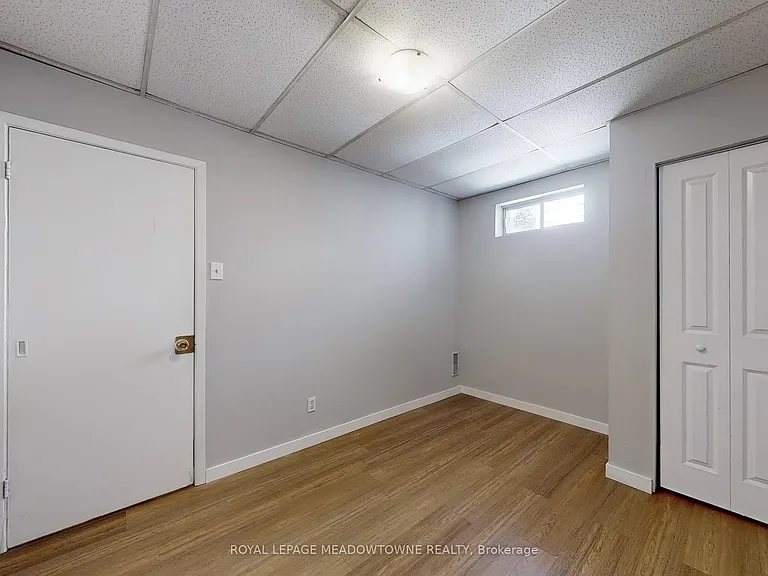 12 Wesleyan St #6 — Photo 15