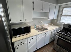 94-11 156th Ave