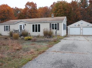 460 Wire Rd, Wells, ME 04090