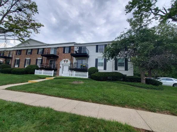5357 Portland St APT 304, Columbus, OH 43235