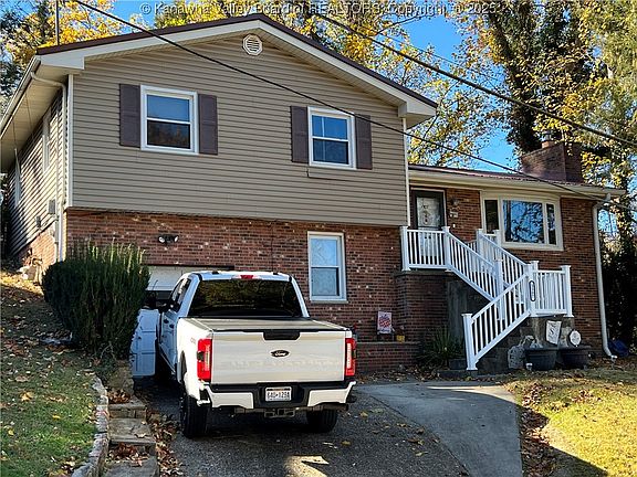 3rd image of 1507 Nancy St