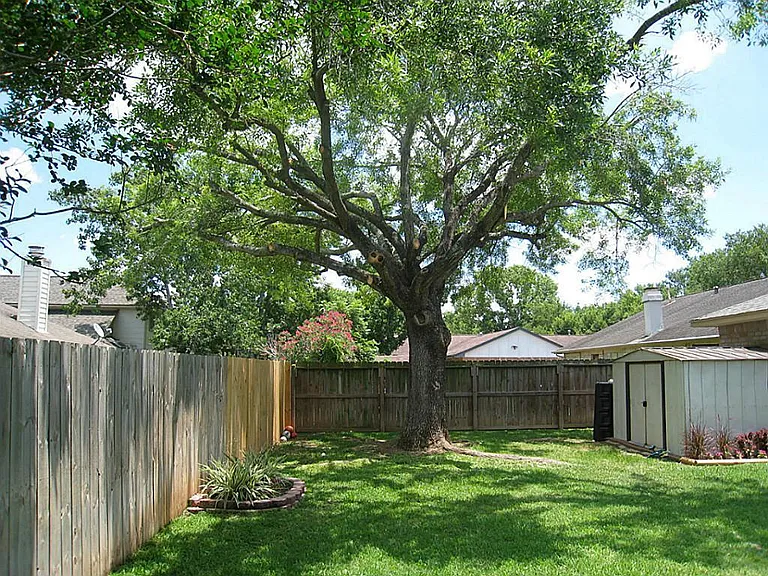 3103 Sam Houston Dr — Photo 28