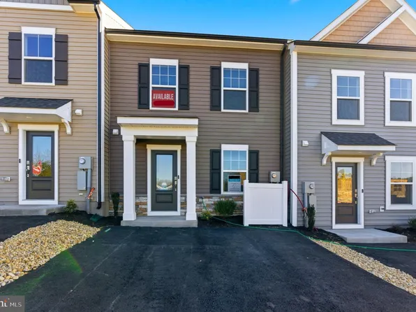 161 Bosque Ct, Martinsburg, WV 25404