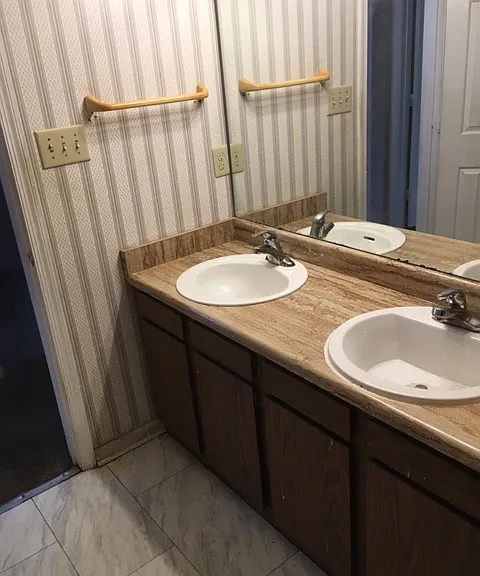 3618 Pine Knoll Dr — Photo 5
