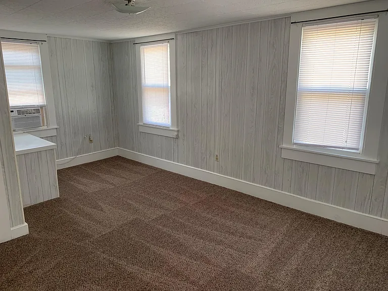 609 Oak Hill Ave — Photo 5