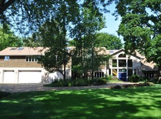 N9483 E Shore Rd, Mukwonago, WI 53149