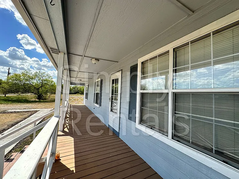 479 Mills Way — Photo 2