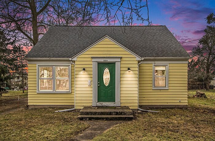 1st image of 1029 Dayton Ave