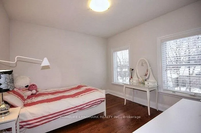 8 Haddon St — Photo 16