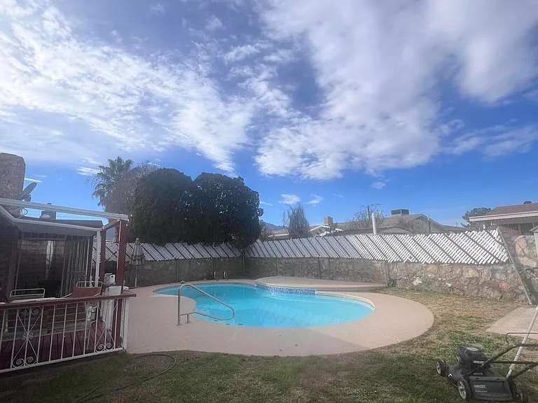 5017 McCormick Ln — Photo 26