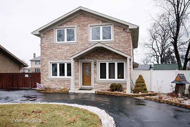 1st image of 5904 W 91st St