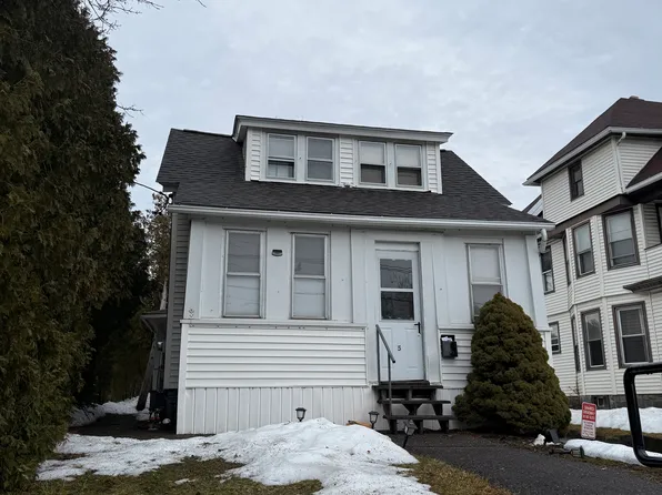 5 Winthrop St, Torrington, CT 06790