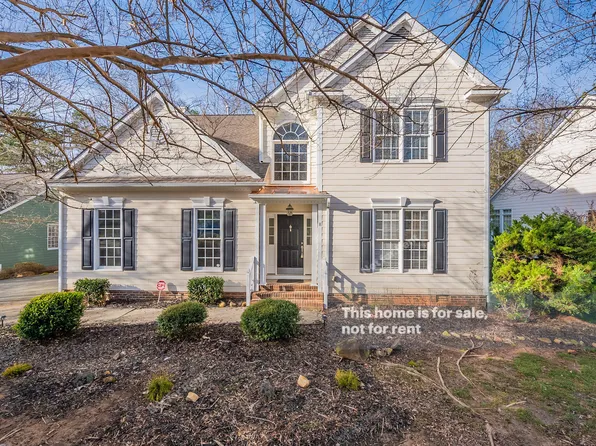8 Arrowwood Ct, Durham, NC 27712