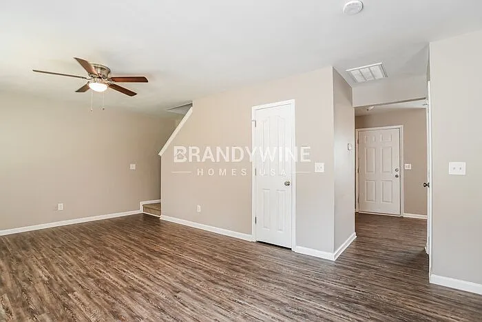 2315 Portola Ct — Photo 9