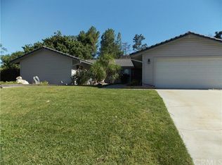 5960 Courtland Dr, Riverside, CA 92506