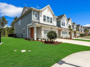 9899 Element Rd, Jacksonville, FL 32256