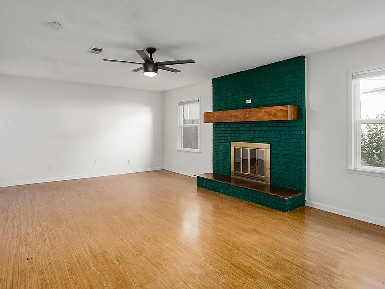 314 Columbus Ave — Photo 14