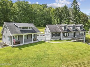 19 Bethany Tpke, Honesdale, PA 18431