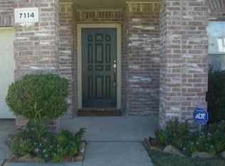 7114 Chambers Creek Ln, Arlington, TX 76002