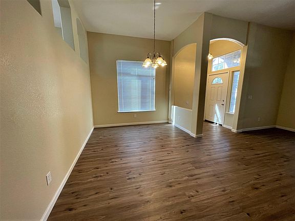 5th image of 3752 Lady Jane Ln