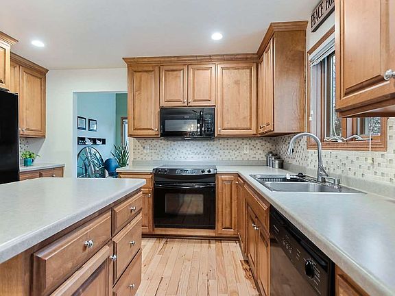 4th image of this home