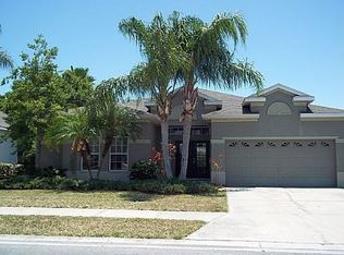 6225 Weymouth Dr, Sarasota, FL 34238