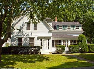 92 Chestnut St, Camden, ME 04843