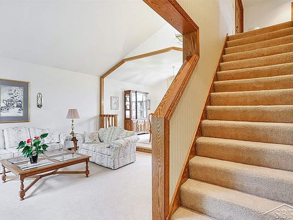 4th image of 2775 Dunkirk Dr