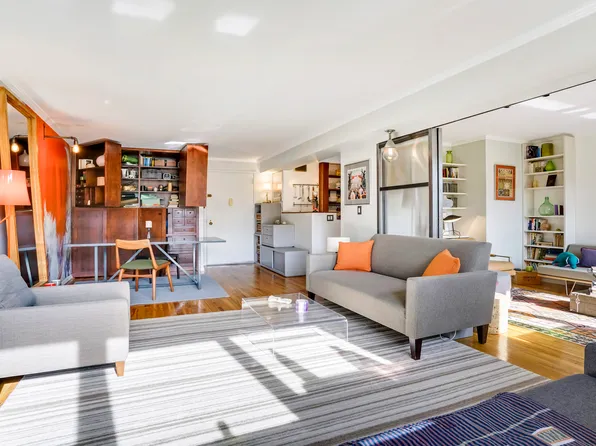 220 Manhattan Avenue 4U image 9 of 9