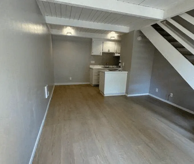 Hidden Creek Apartments — Photo 87