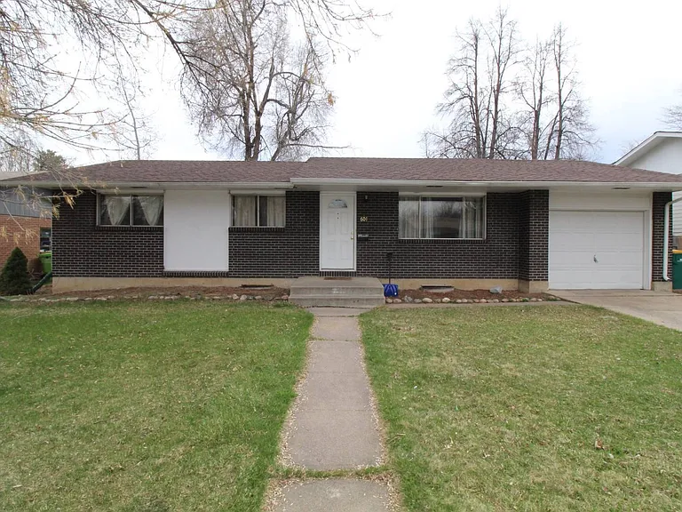 601 Tulane Dr — Photo 1