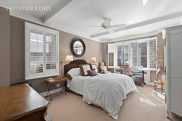 Sold by Corcoran | media 14