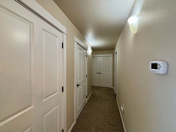 5th image of 102 Westbrook Dr