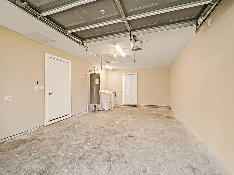 2222 Peppermill Rd — Photo 35