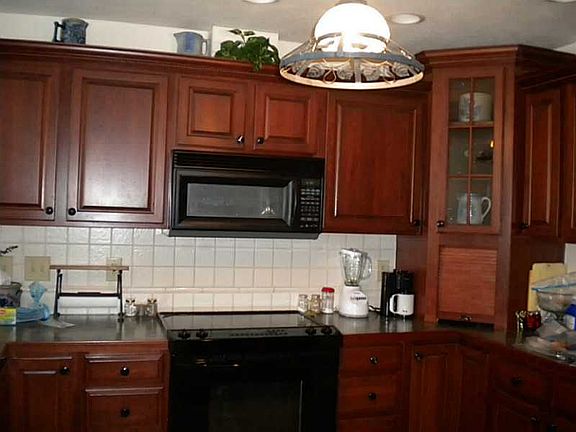 5th image of 308 Eastfield Dr