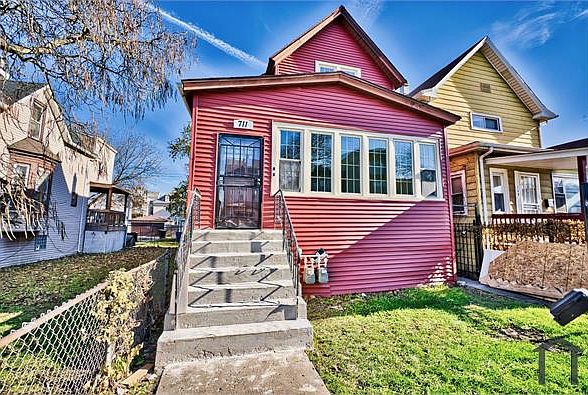 1st image of 711 N Laramie Ave #2