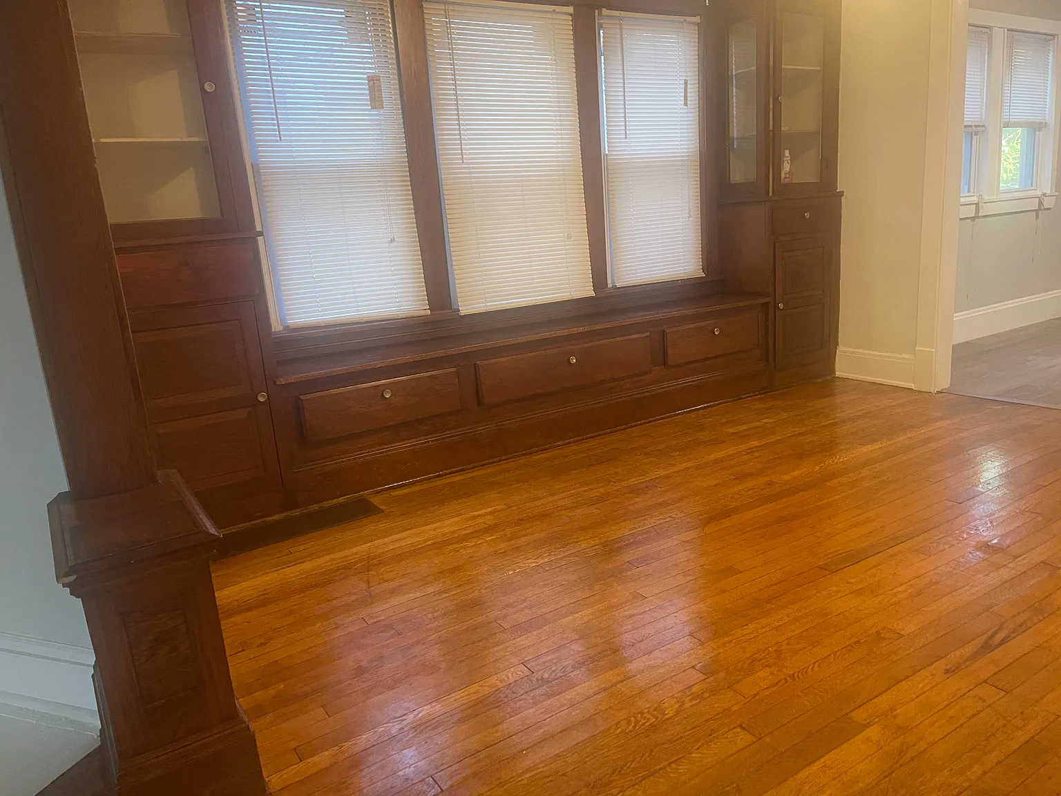 2 bed, 780 sqft, $1,100 — Photo 4