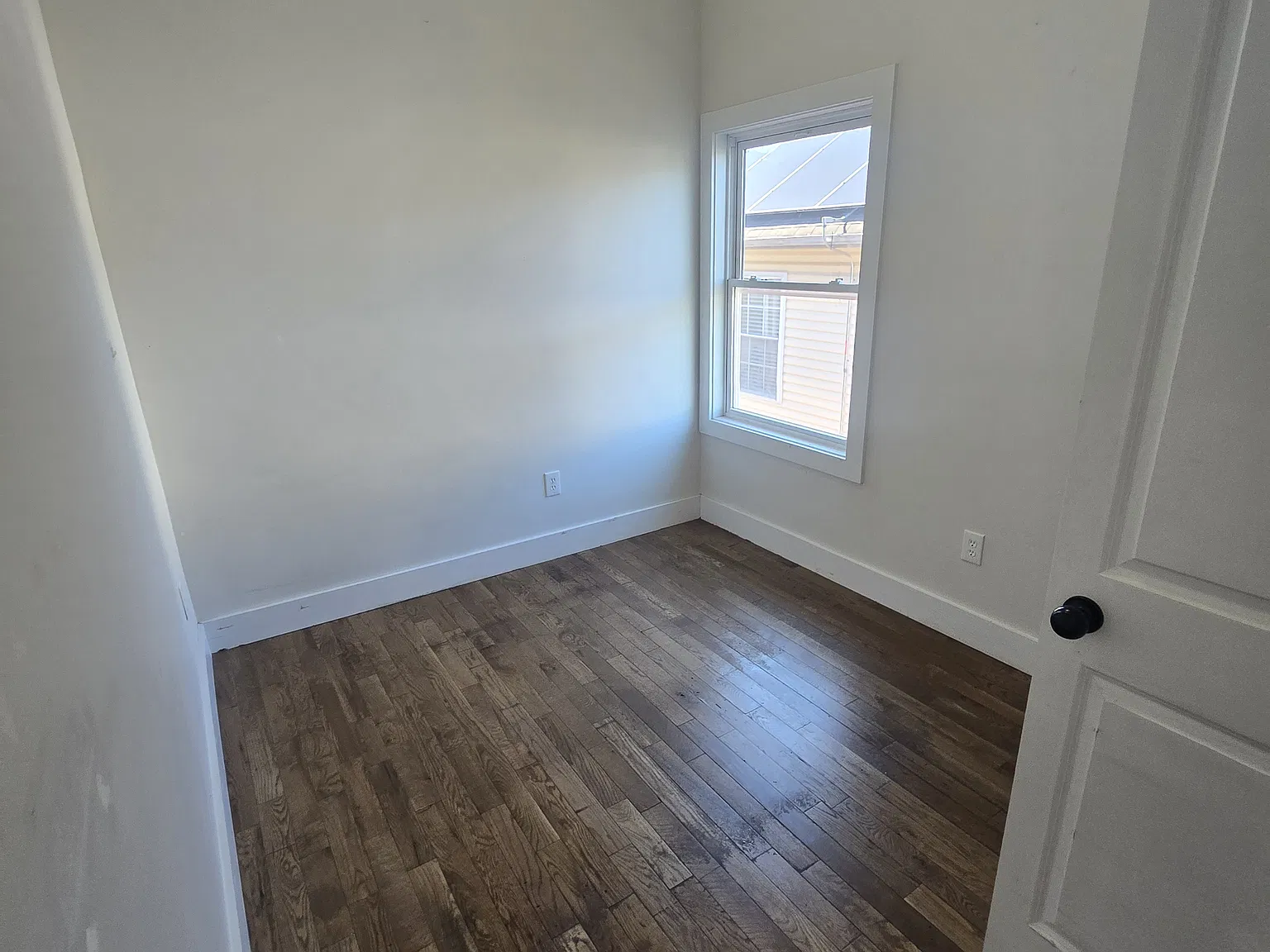 4 bed, $2,600 — Photo 4