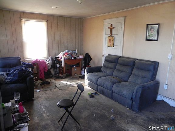 4th image of 89 Bouton Street