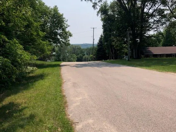V/l Leecrest Blvd Lot 9, Onekama, MI 49675