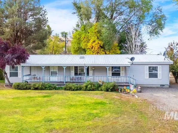 1780 Sand Hollow Rd, Vale, OR 97918