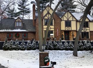 3048 Cornelius Ct, Green Bay, WI 54311