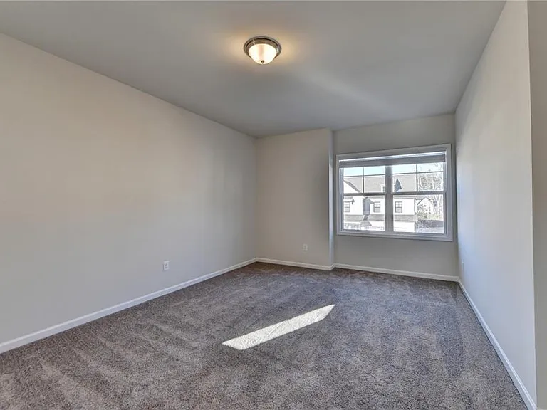 1622 Dover Creek Ln — Photo 30