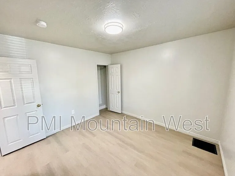 2903 Harrison Blvd — Photo 14