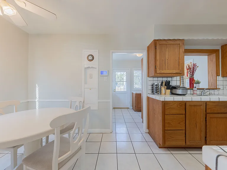 4109 Lynd Ave — Photo 13
