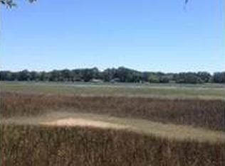 194 Battery Cir, Savannah, GA 31410