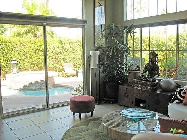 1st image of 307 W Ameno Dr