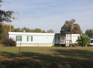 24 Mount Orange Rd, Trenton, TN 38382