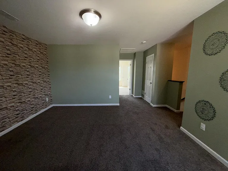 1835 Basston Dr — Photo 12